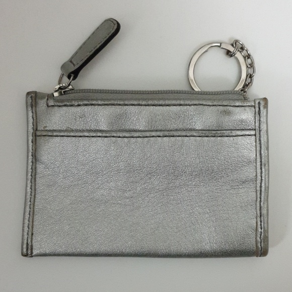 Coach - Picture 3 of 3